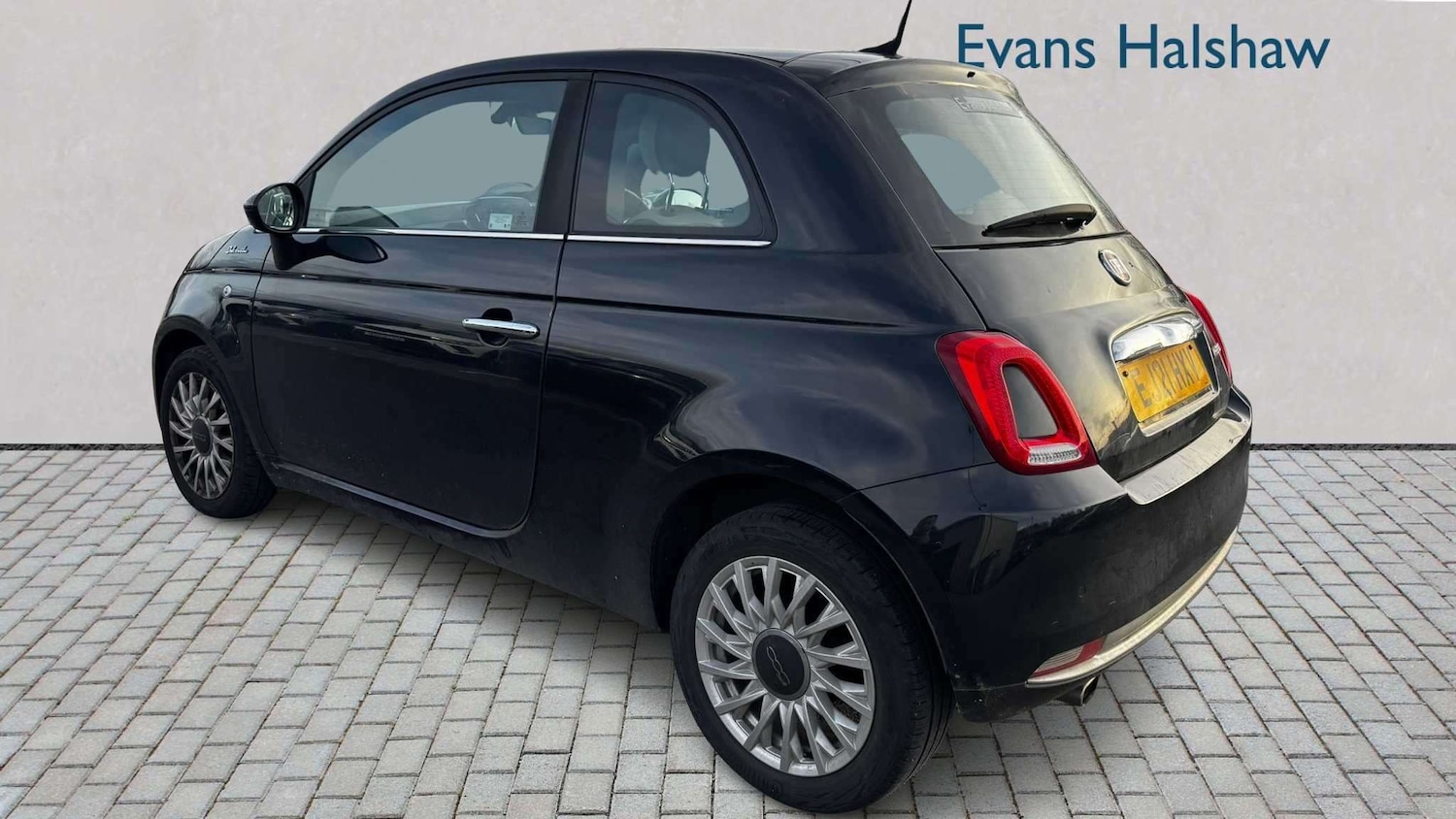 Used Fiat 500 2021 for sale - 77857945: Photo 4