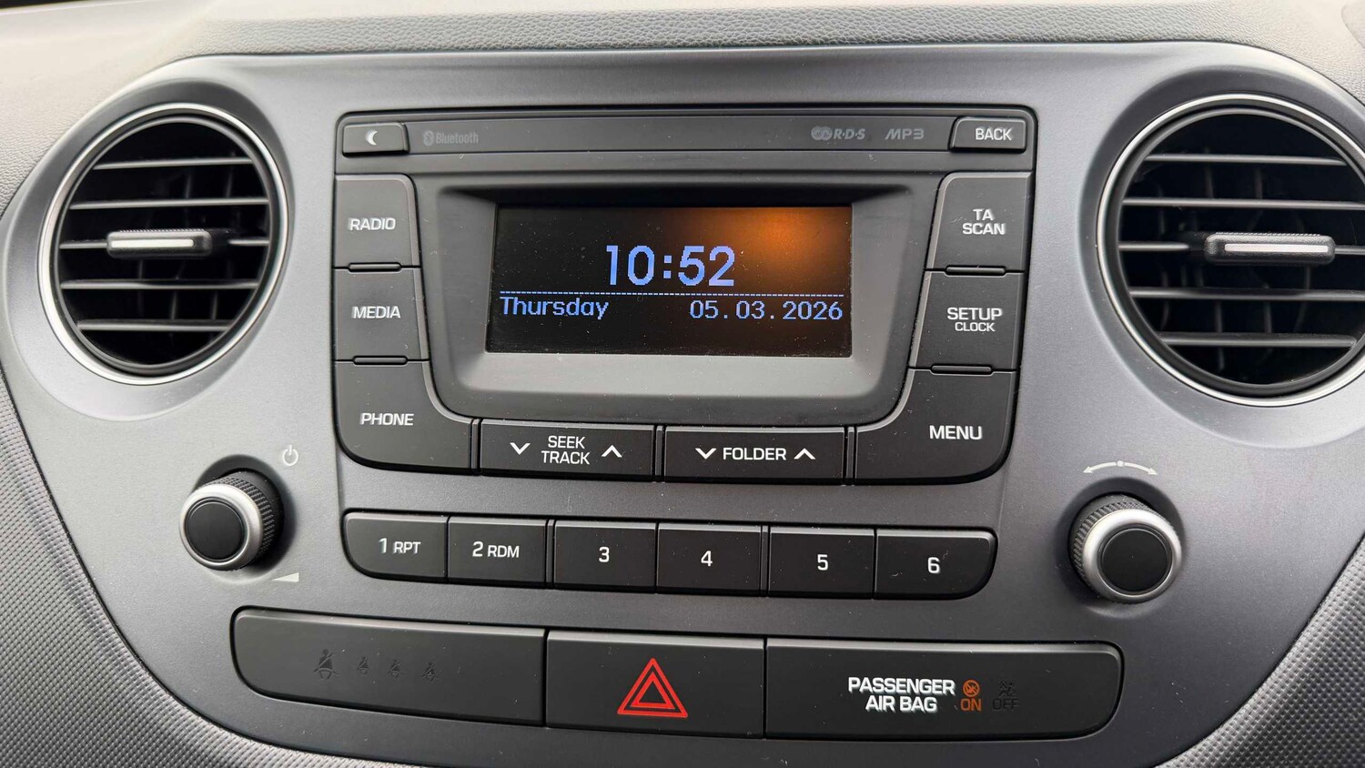 Used Hyundai i10 for sale - 77858171: Photo 19