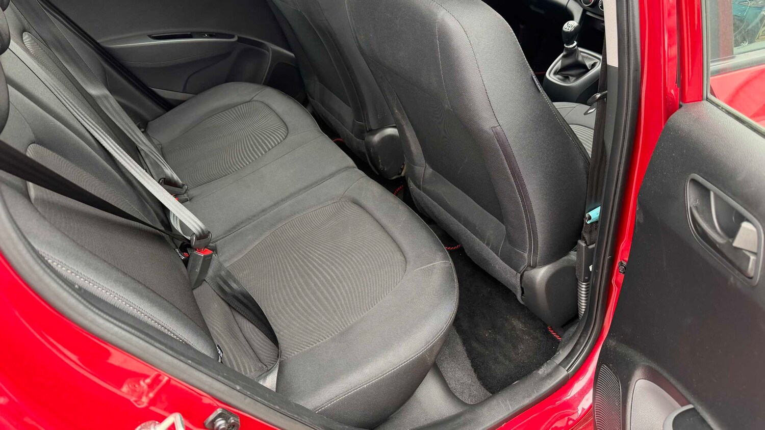 Used Hyundai i10 for sale - 77858171: Photo 9