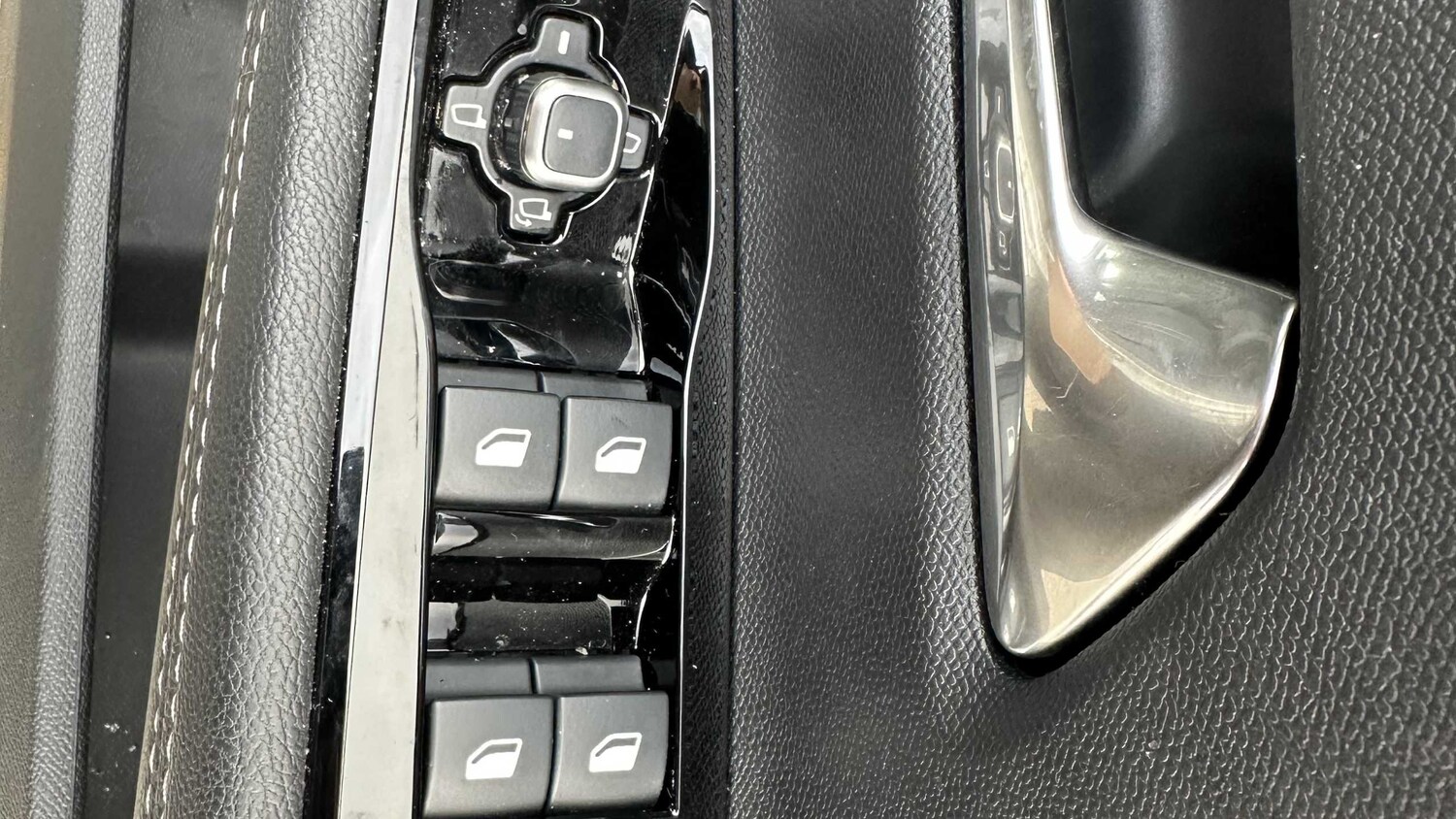 Used Vauxhall Astra for sale - 77859230: Photo 16