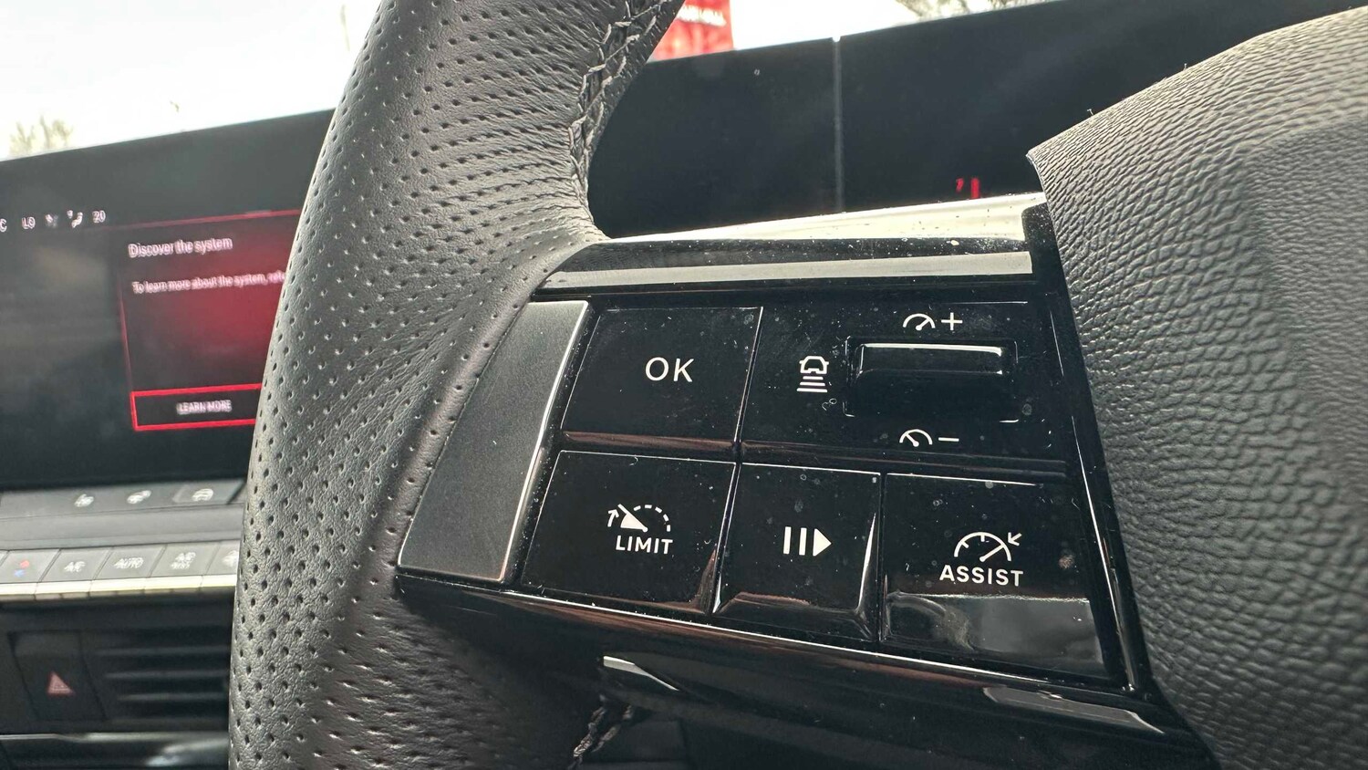 Used Vauxhall Astra for sale - 77859230: Photo 17