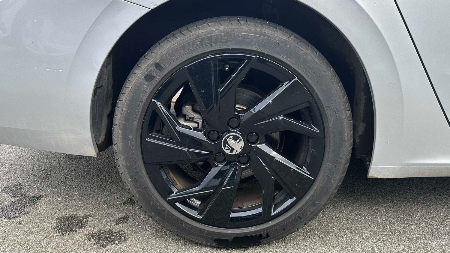 Used Vauxhall Astra for sale - 77859230: Photo 9