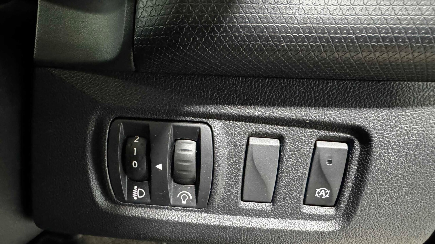 Used Renault Clio for sale - 77861974: Photo 13