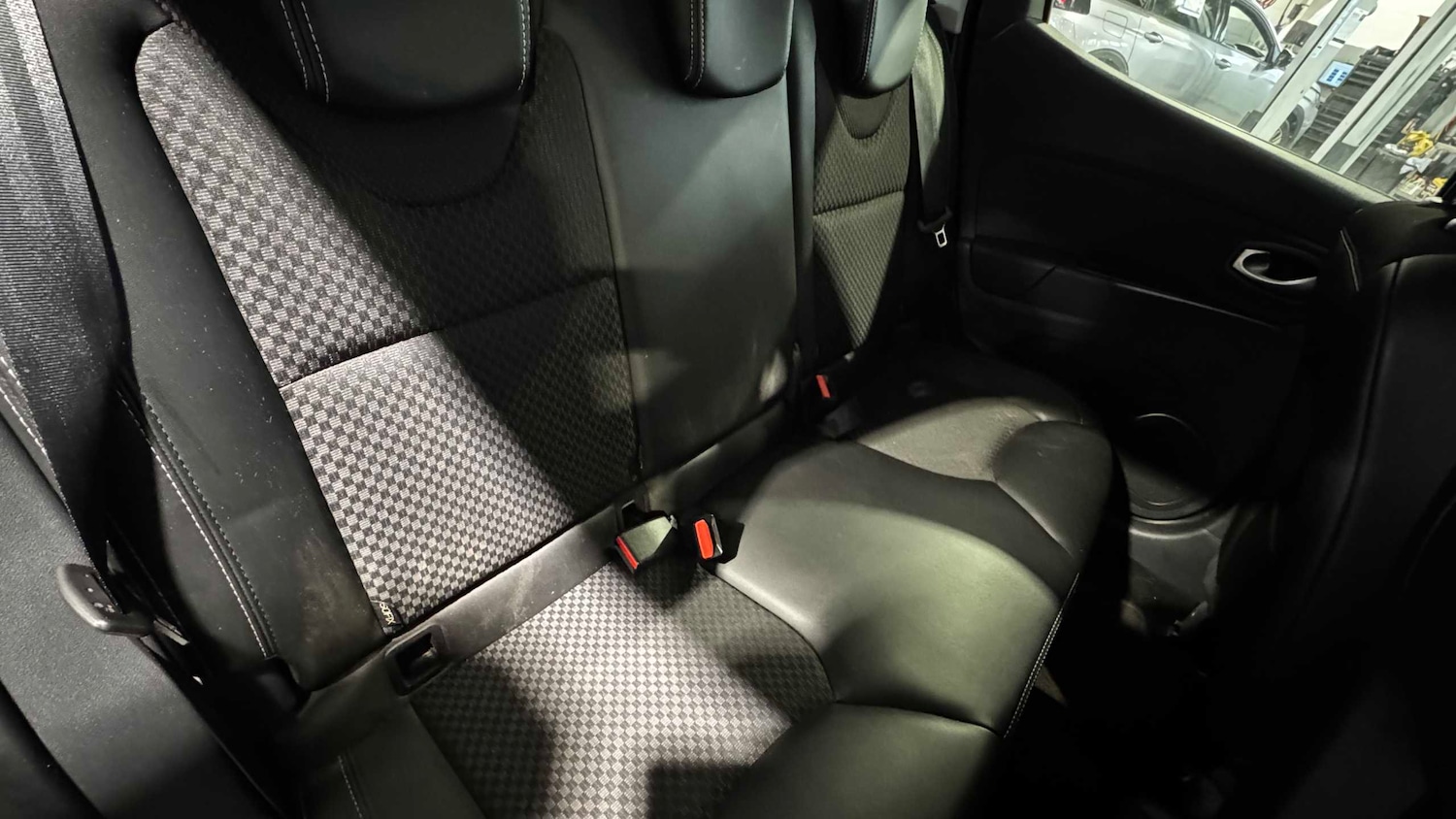 Used Renault Clio for sale - 77861974: Photo 8