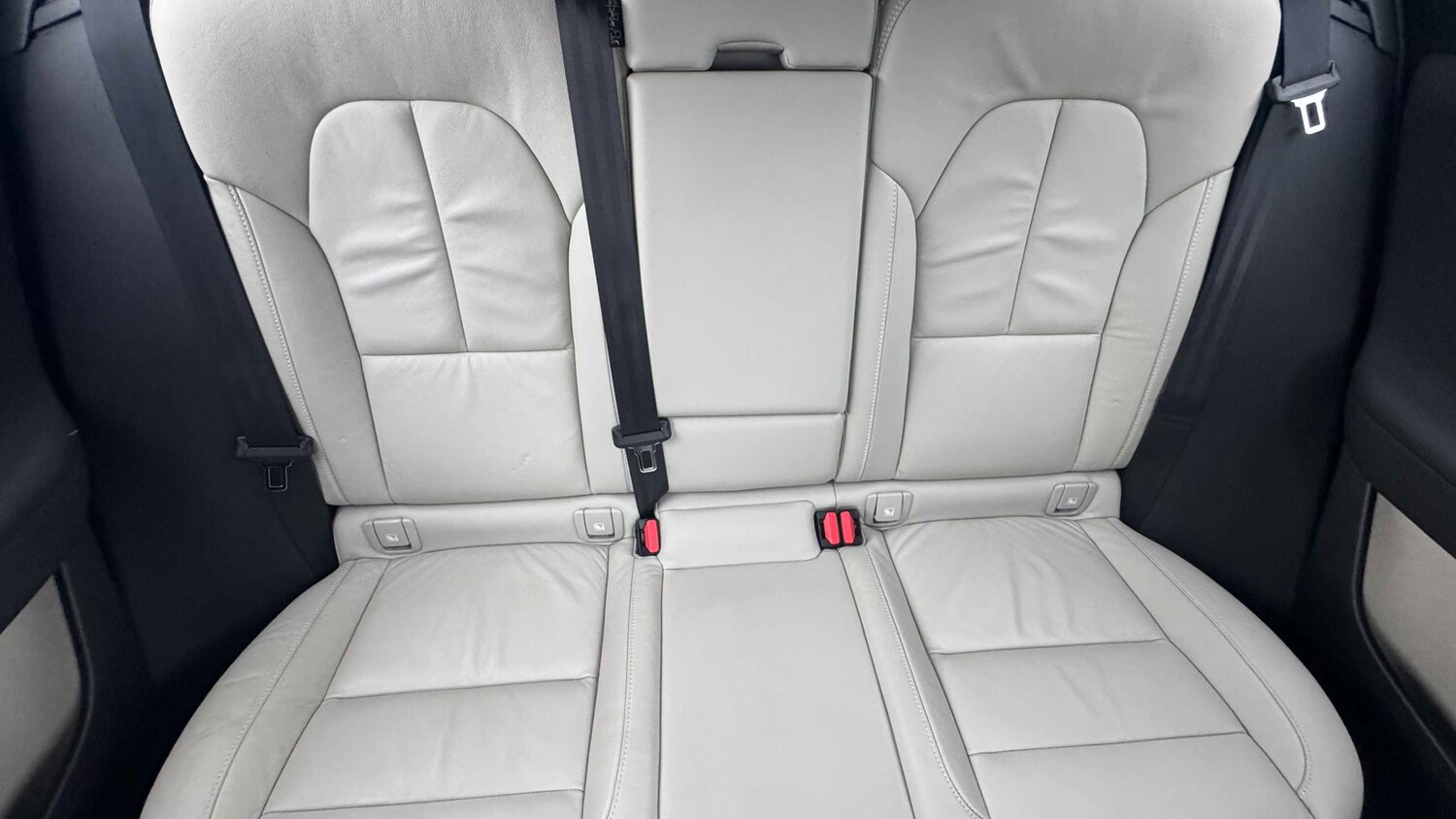 Used Volvo XC40 2022 for sale - 77899226: Photo 14