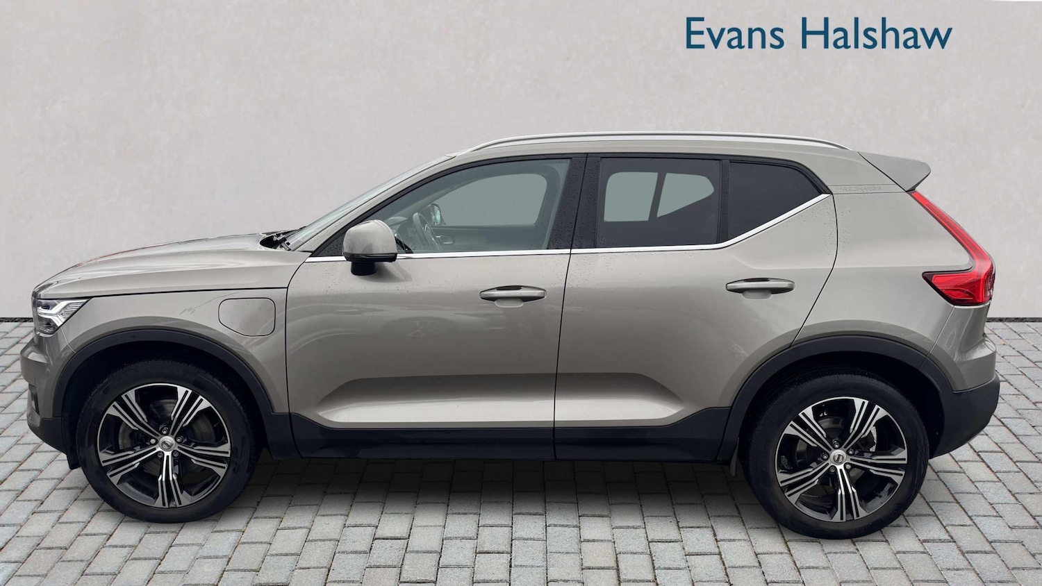 Used Volvo XC40 2022 for sale - 77899226: Photo 4