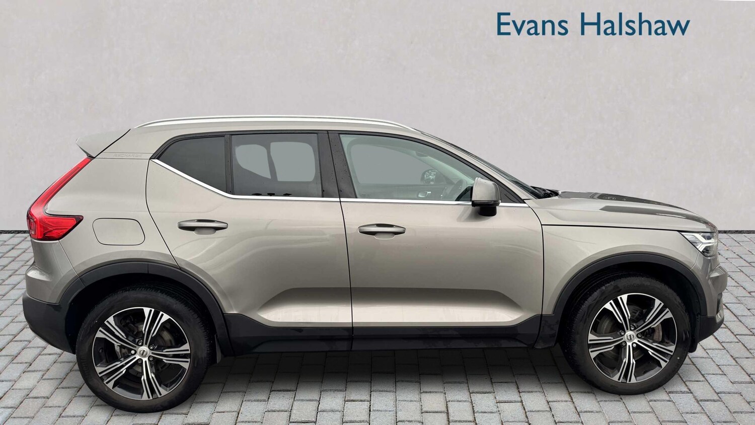 Used Volvo XC40 2022 for sale - 77899226: Photo 8