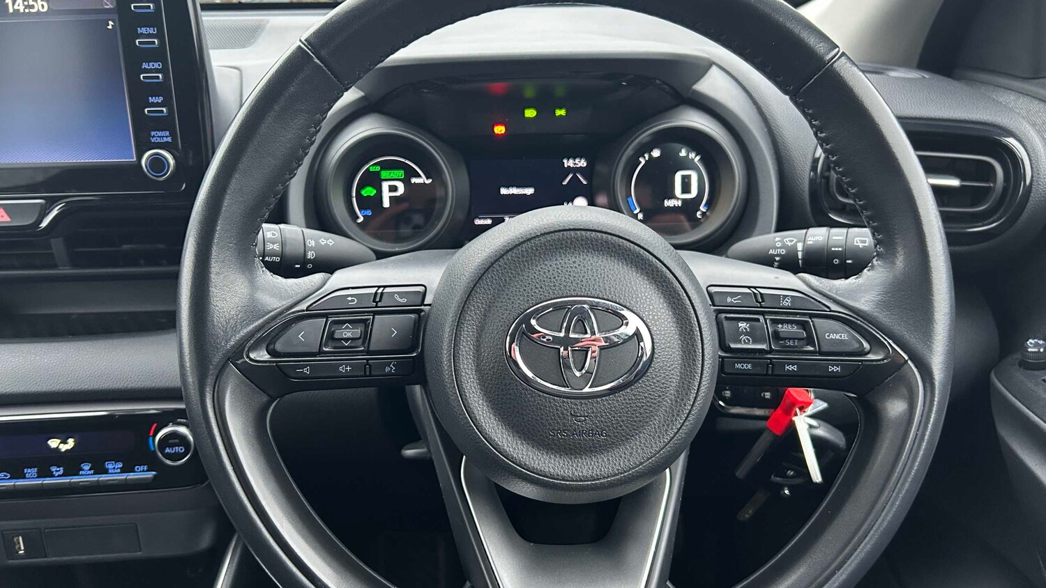 Used Toyota Yaris 2022 for sale - 77995854: Photo 12