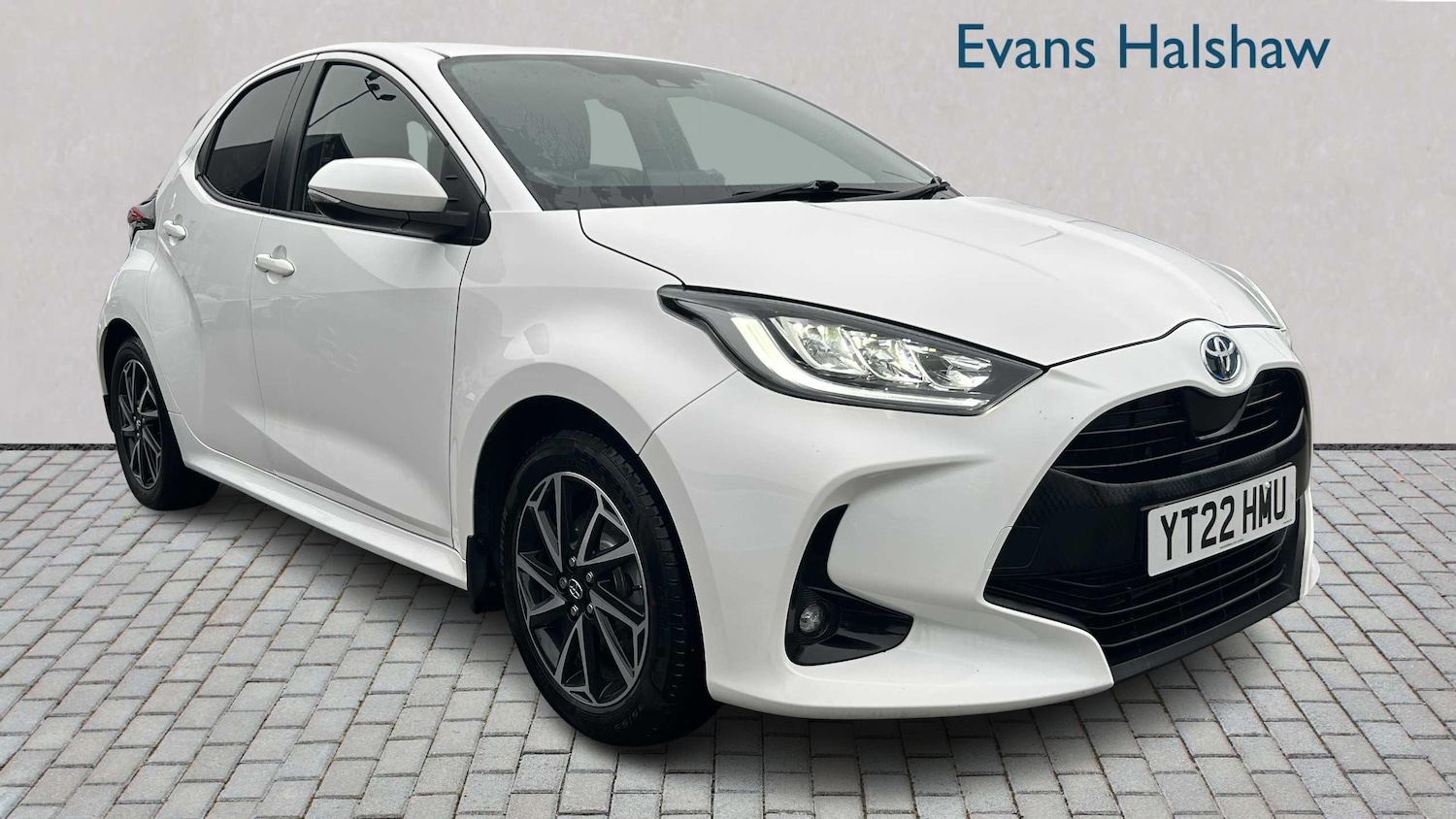 Used Toyota Yaris 2022 for sale - 77995854: Photo 3