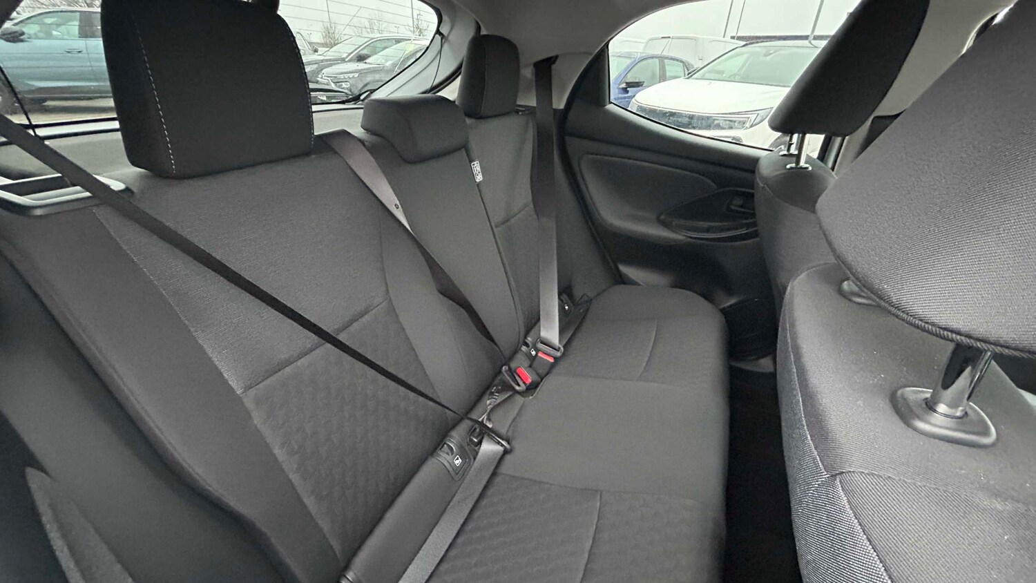 Used Toyota Yaris 2022 for sale - 77995854: Photo 7