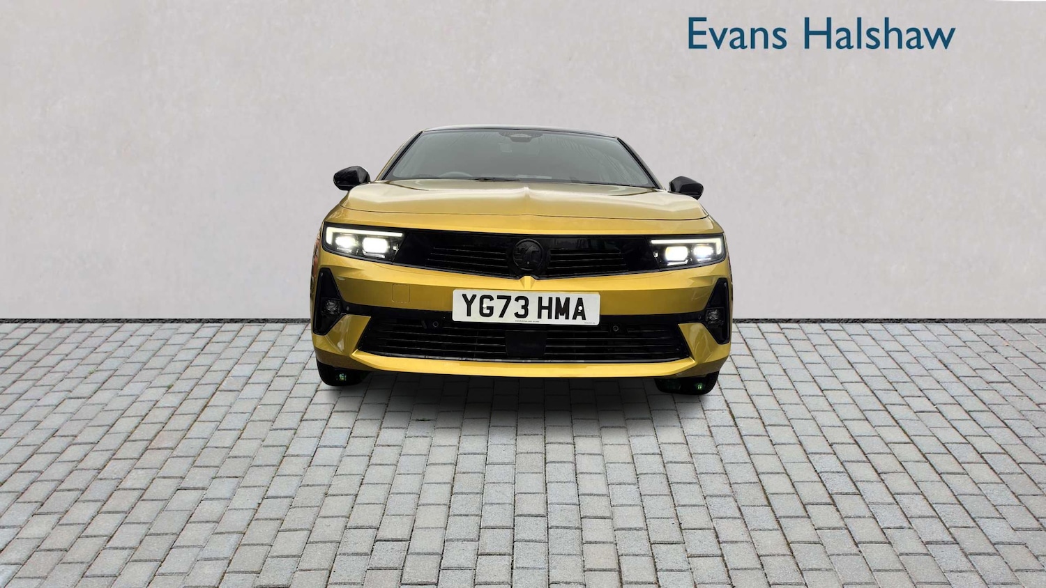 Used Vauxhall Astra for sale - 77862544: Photo 2