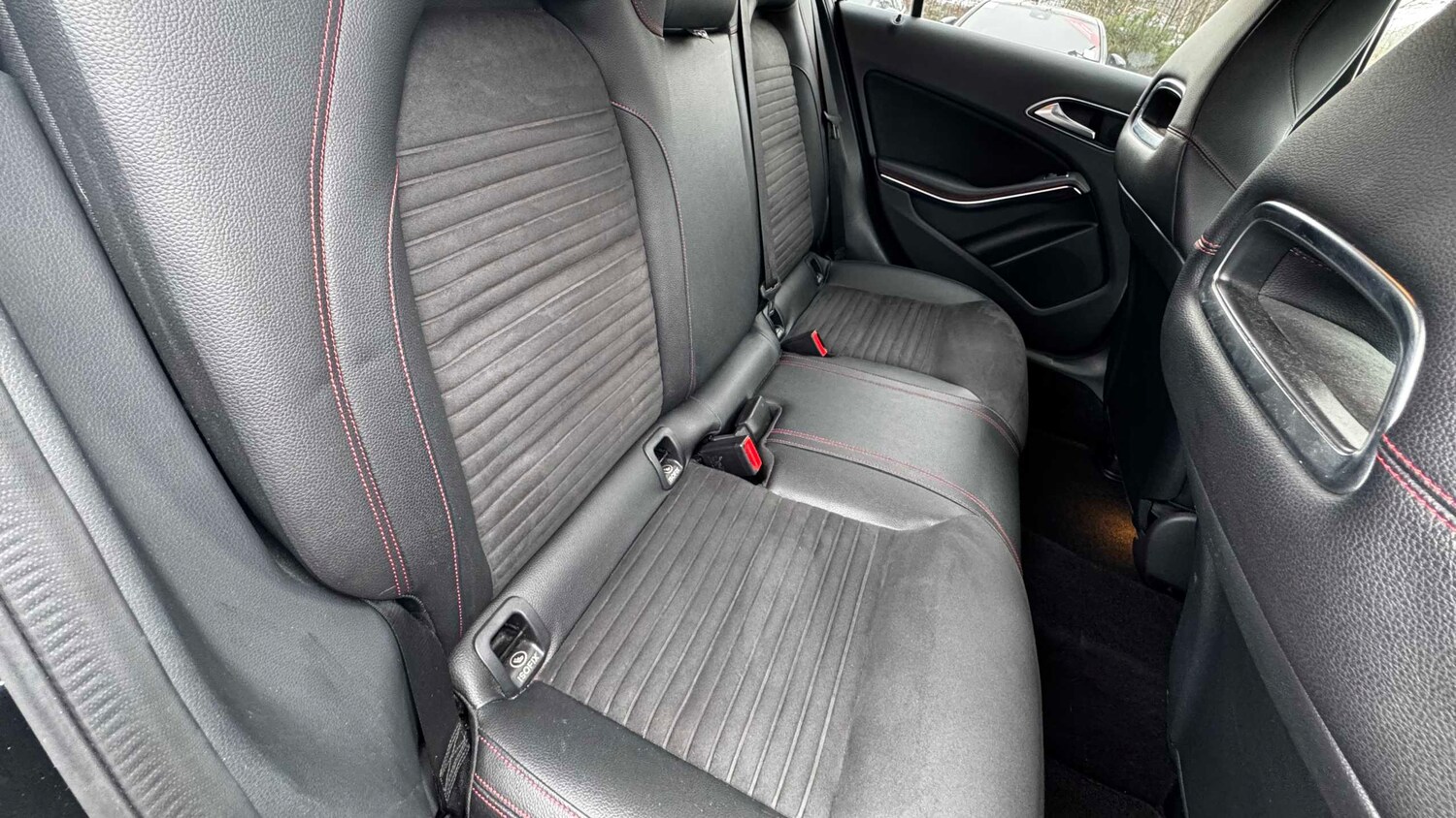 Used Mercedes-Benz A-Class for sale - 77860626: Photo 9