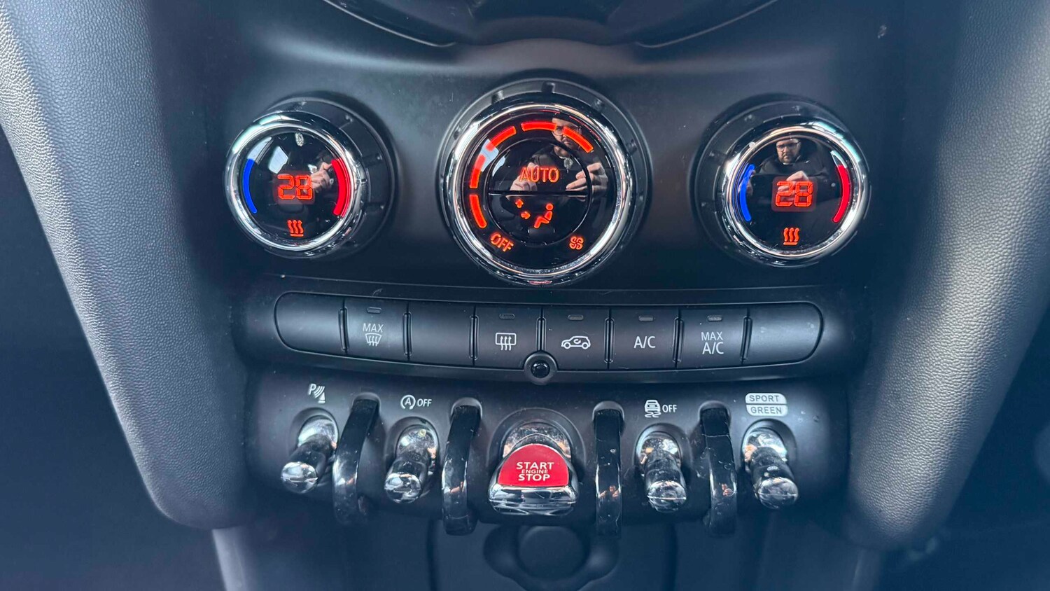 Used MINI Hatch 2018 for sale - 77857817: Photo 15