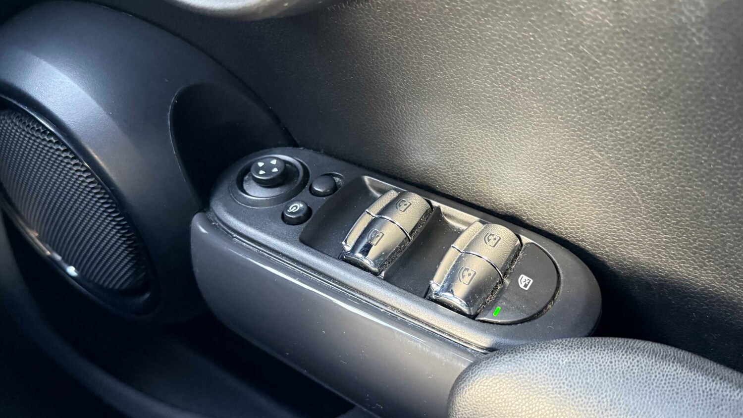 Used MINI Hatch 2018 for sale - 77857817: Photo 20