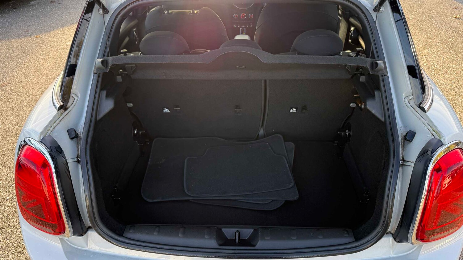 Used MINI Hatch 2018 for sale - 77857817: Photo 7