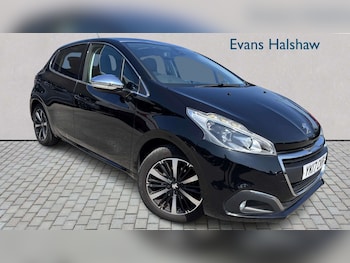 Used Peugeot 208 2017 for sale - 79095835: Photo