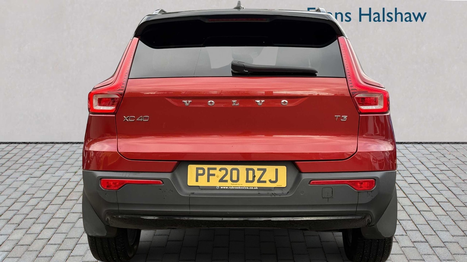 Used Volvo XC40 for sale - 77861265: Photo 4