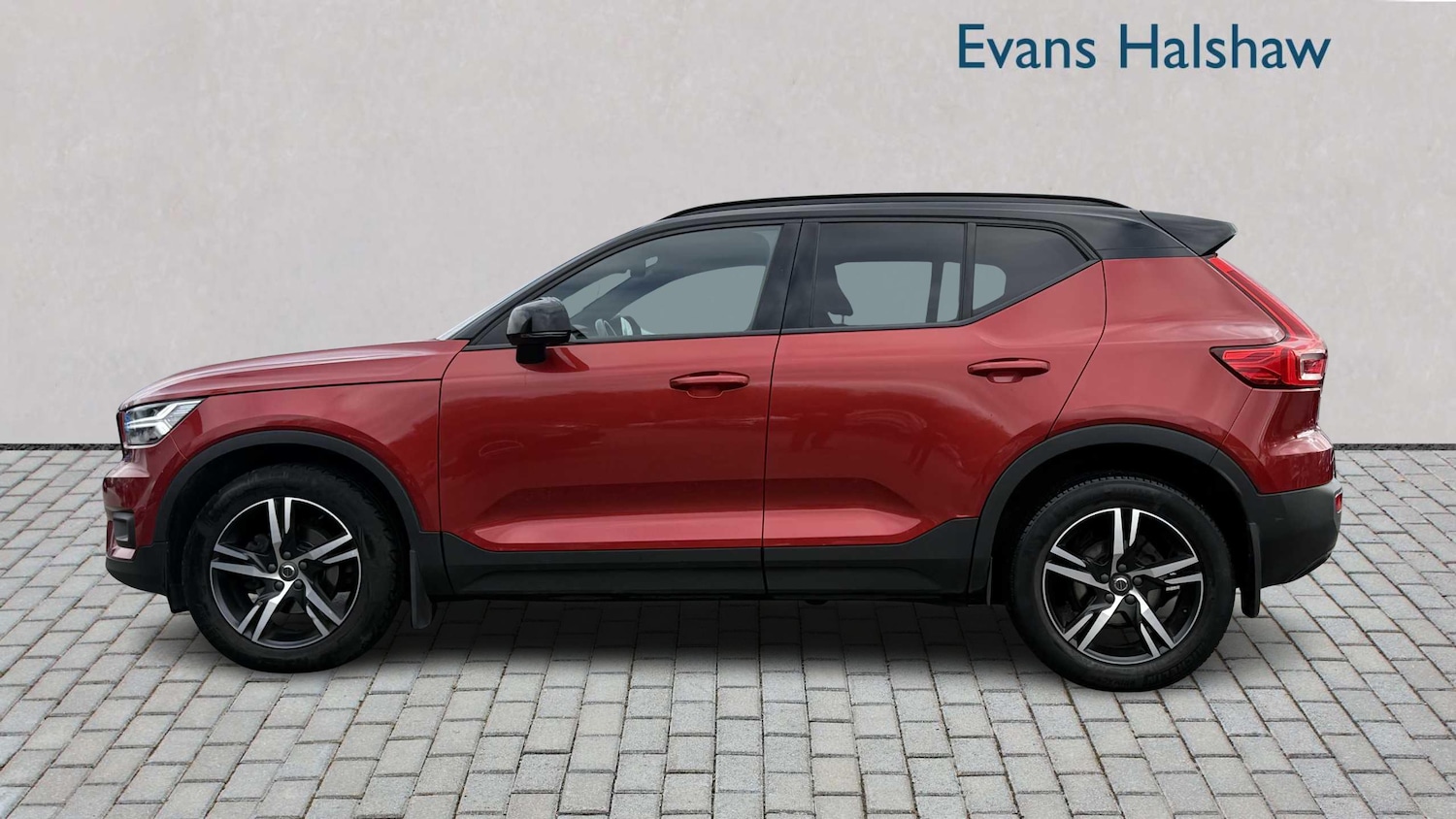 Used Volvo XC40 for sale - 77861265: Photo 5