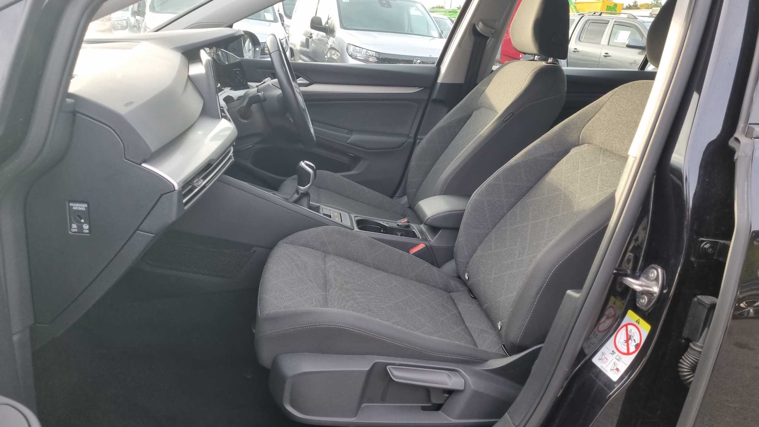 Used Volkswagen Golf 2022 for sale - 77928789: Photo 14