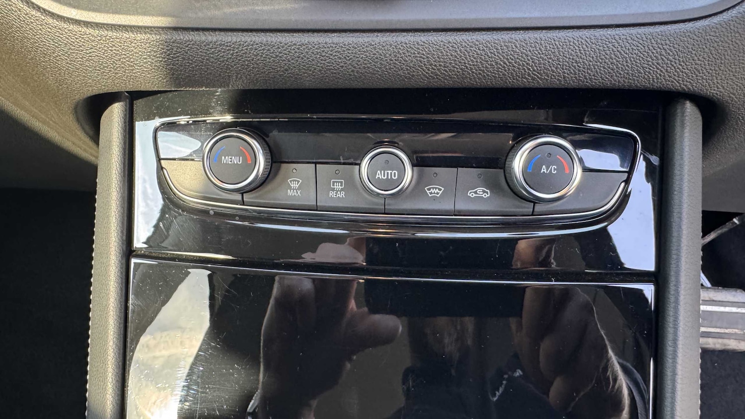 Used Vauxhall Grandland for sale - 77861336: Photo 22