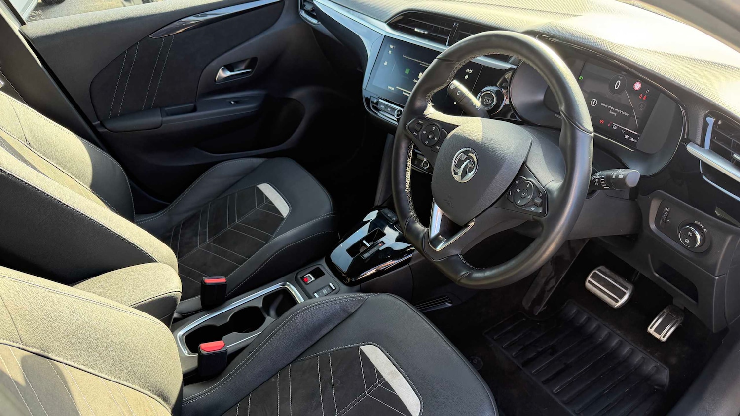 Used Vauxhall Corsa 2024 for sale - 78037788: Photo 3