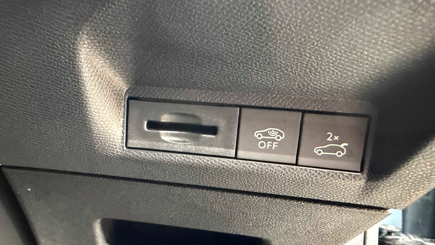 Used Peugeot 3008 for sale - 77858836: Photo 12