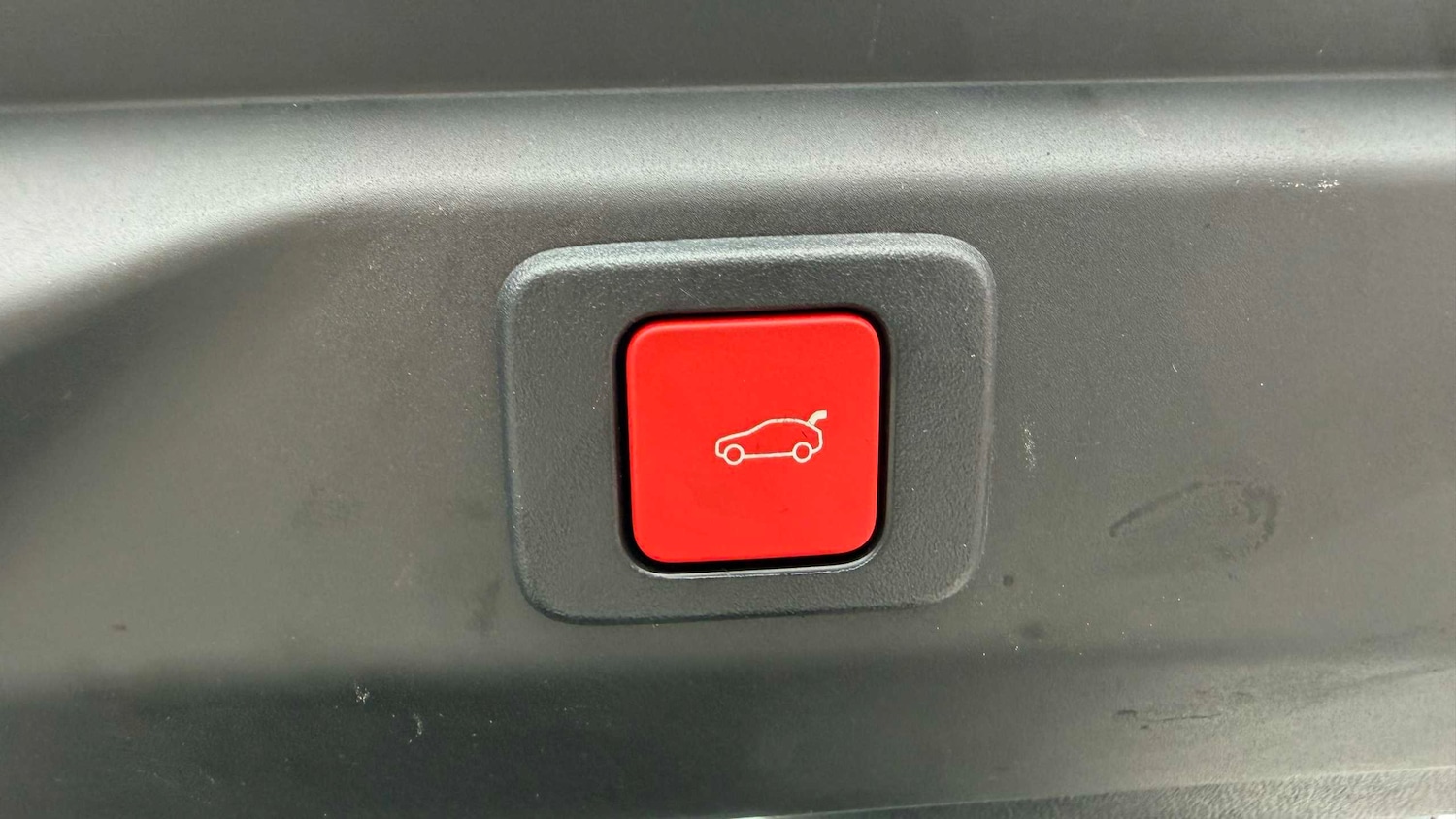 Used Peugeot 3008 for sale - 77858836: Photo 8