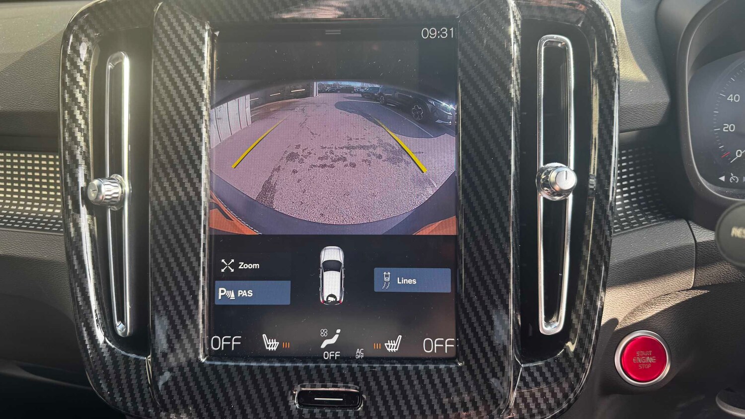 Used Volvo XC40 for sale - 77960688: Photo 22