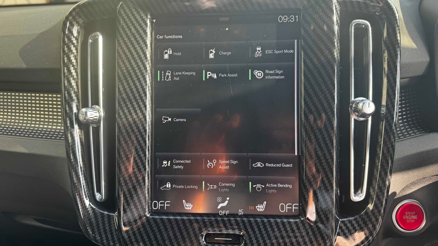 Used Volvo XC40 for sale - 77960688: Photo 23