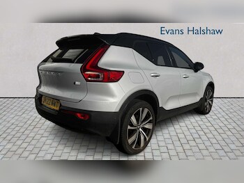 Used Volvo XC40 2022 for sale - 77960688: Photo