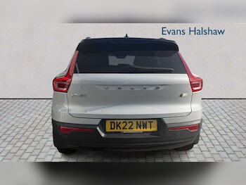 Used Volvo XC40 2022 for sale - 77960688: Photo