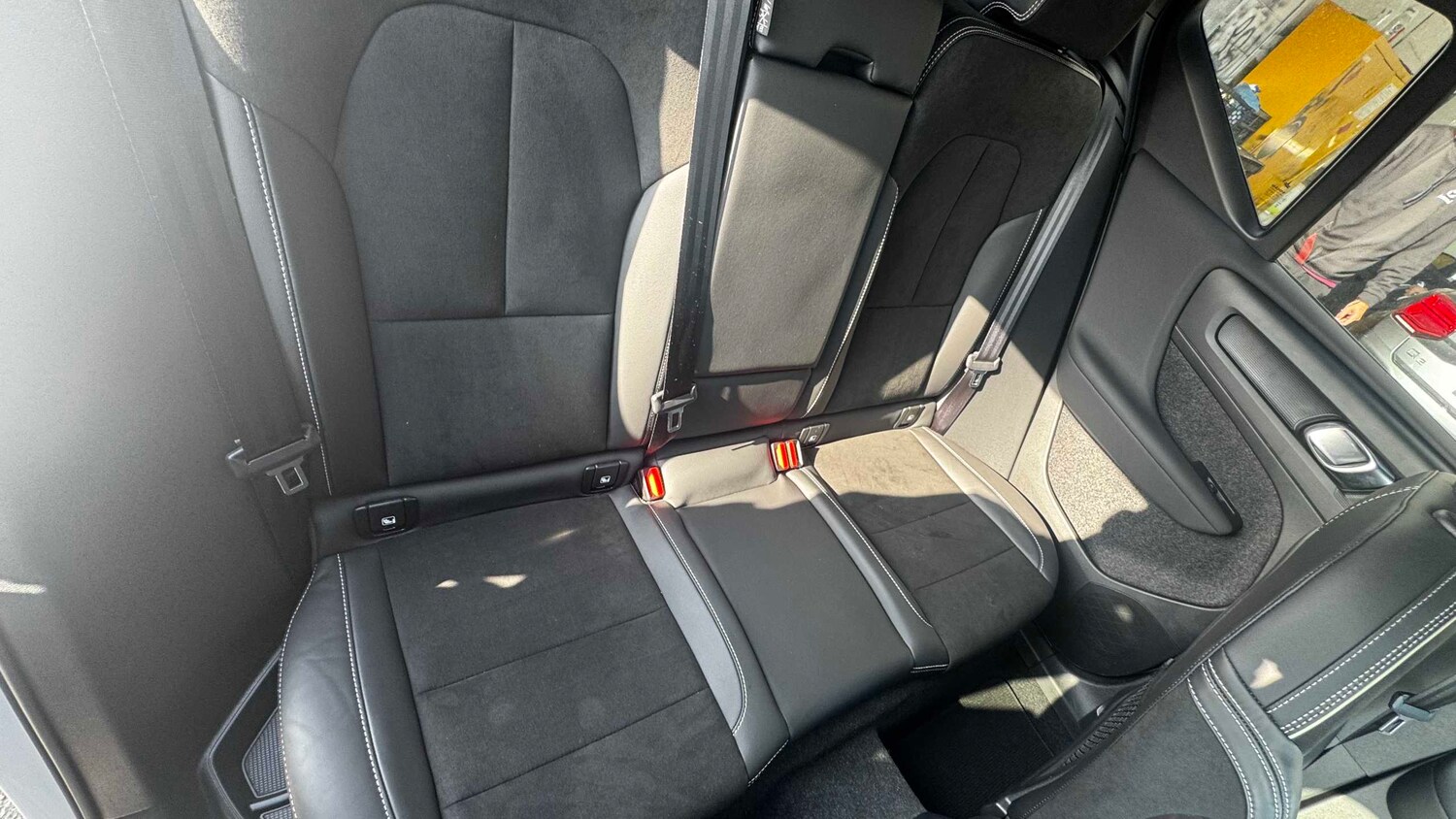 Used Volvo XC40 for sale - 77960688: Photo 9