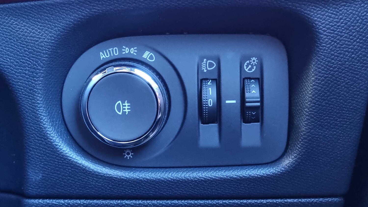 Used Vauxhall Mokka for sale - 77860183: Photo 31