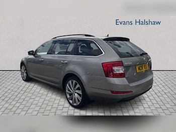 Used Skoda Octavia 2016 for sale - 78294478: Photo