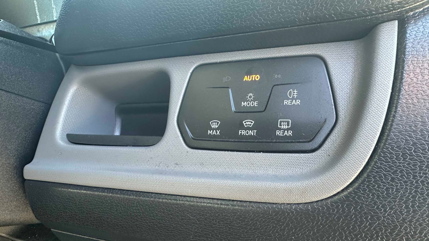 Used Volkswagen ID.Buzz 2024 for sale - 77858897: Photo 13