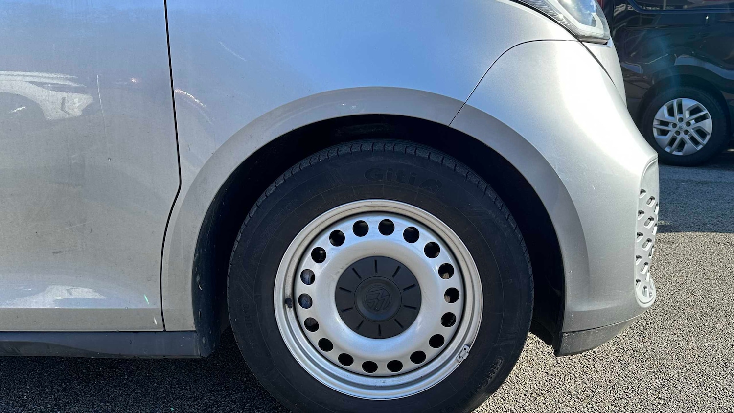 Used Volkswagen ID.Buzz 2024 for sale - 77858897: Photo 5