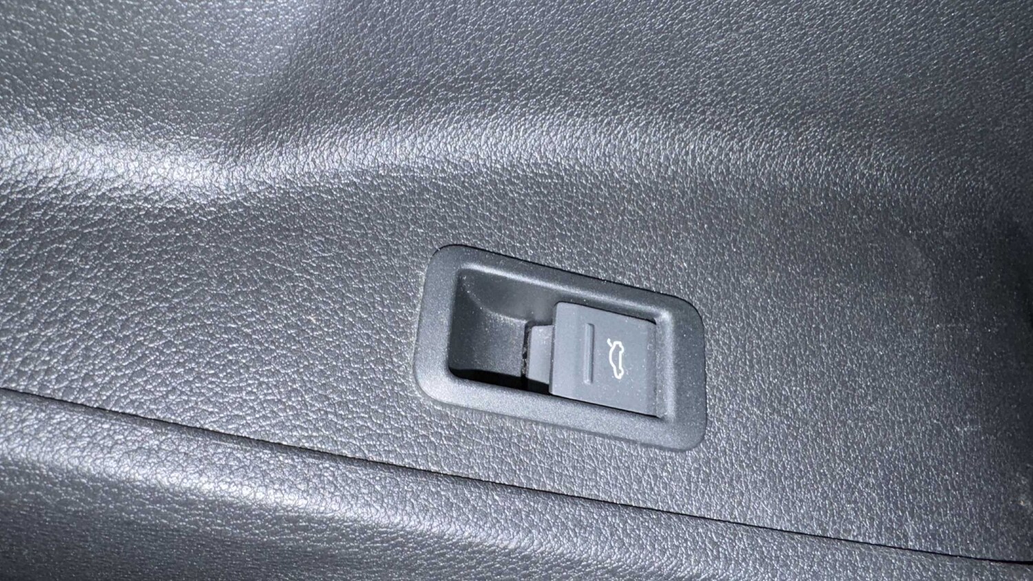 Used Audi RS Q3 for sale - 77860679: Photo 30