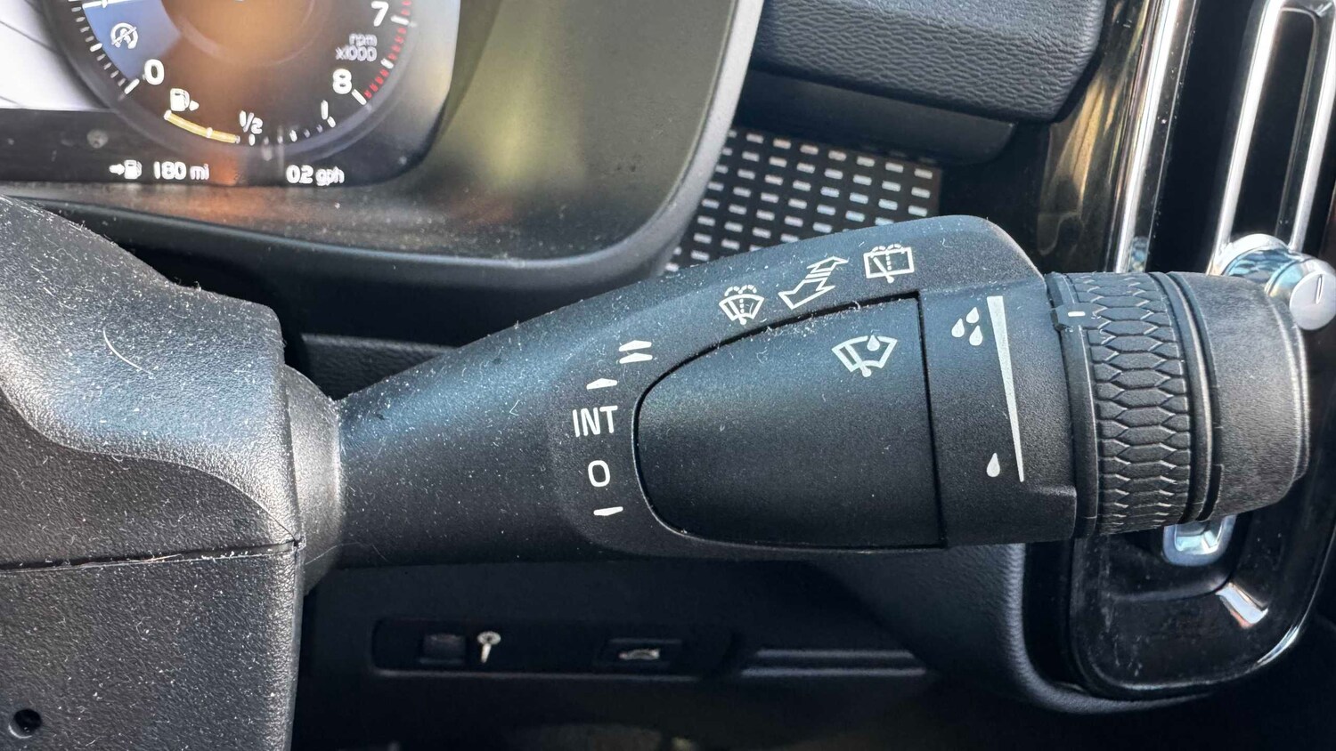 Used Volvo XC40 for sale - 77858777: Photo 19