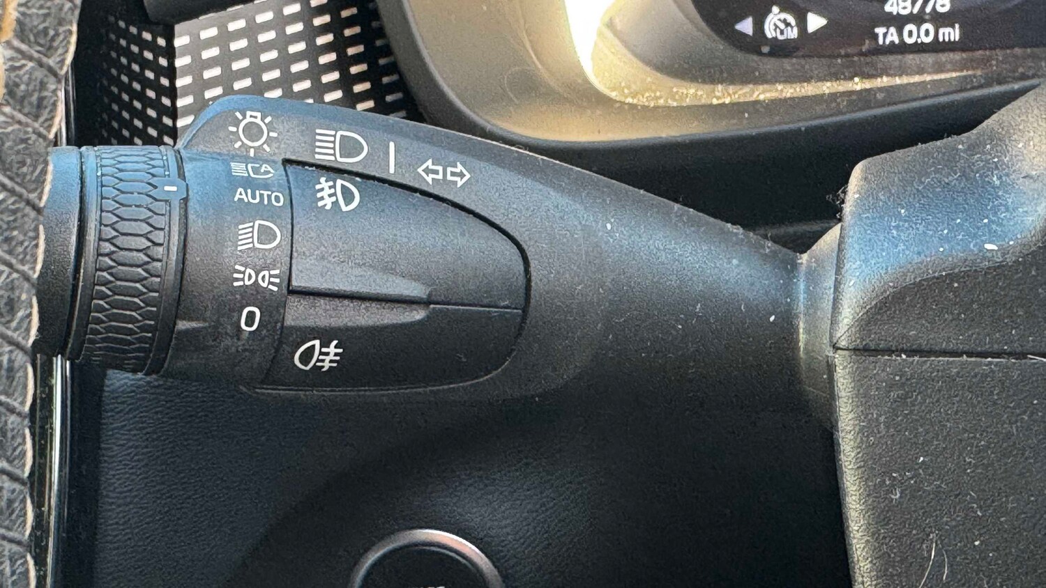 Used Volvo XC40 for sale - 77858777: Photo 20