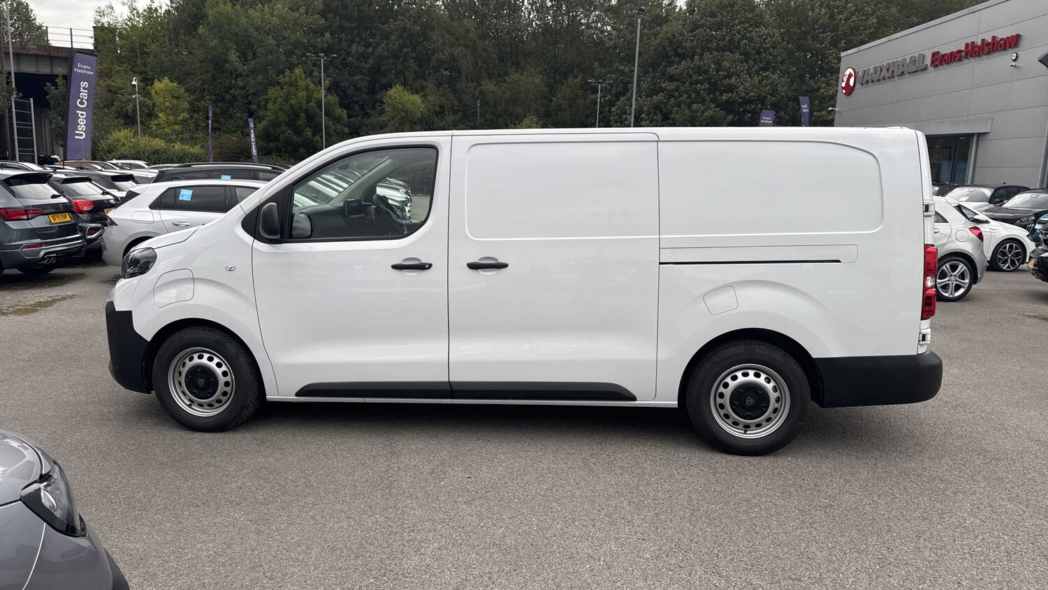 Used Peugeot Expert 2025 for sale - 77861101: Photo 4