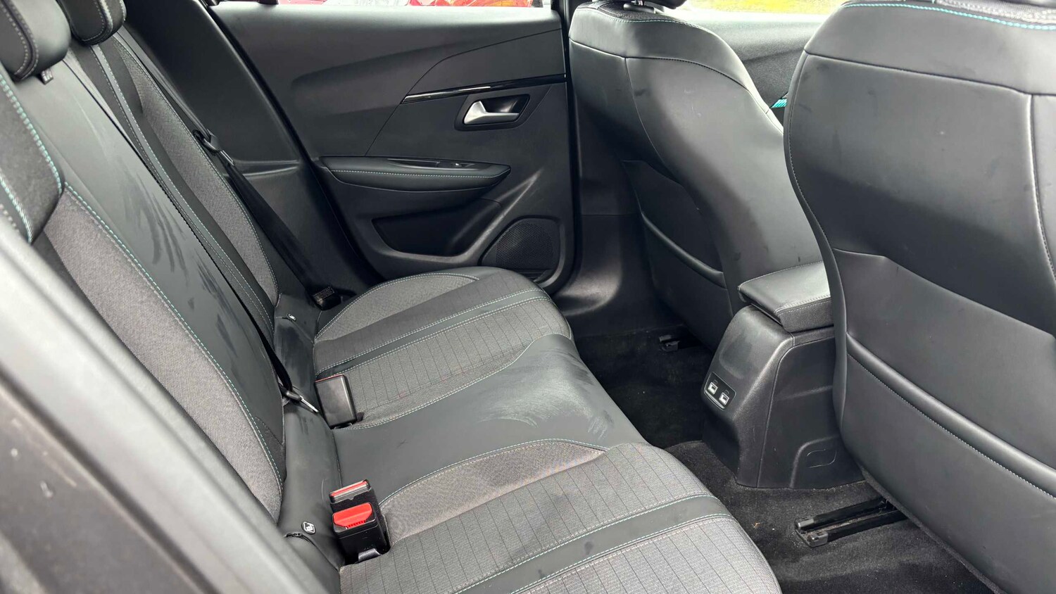 Used Peugeot 208 for sale - 77860640: Photo 10