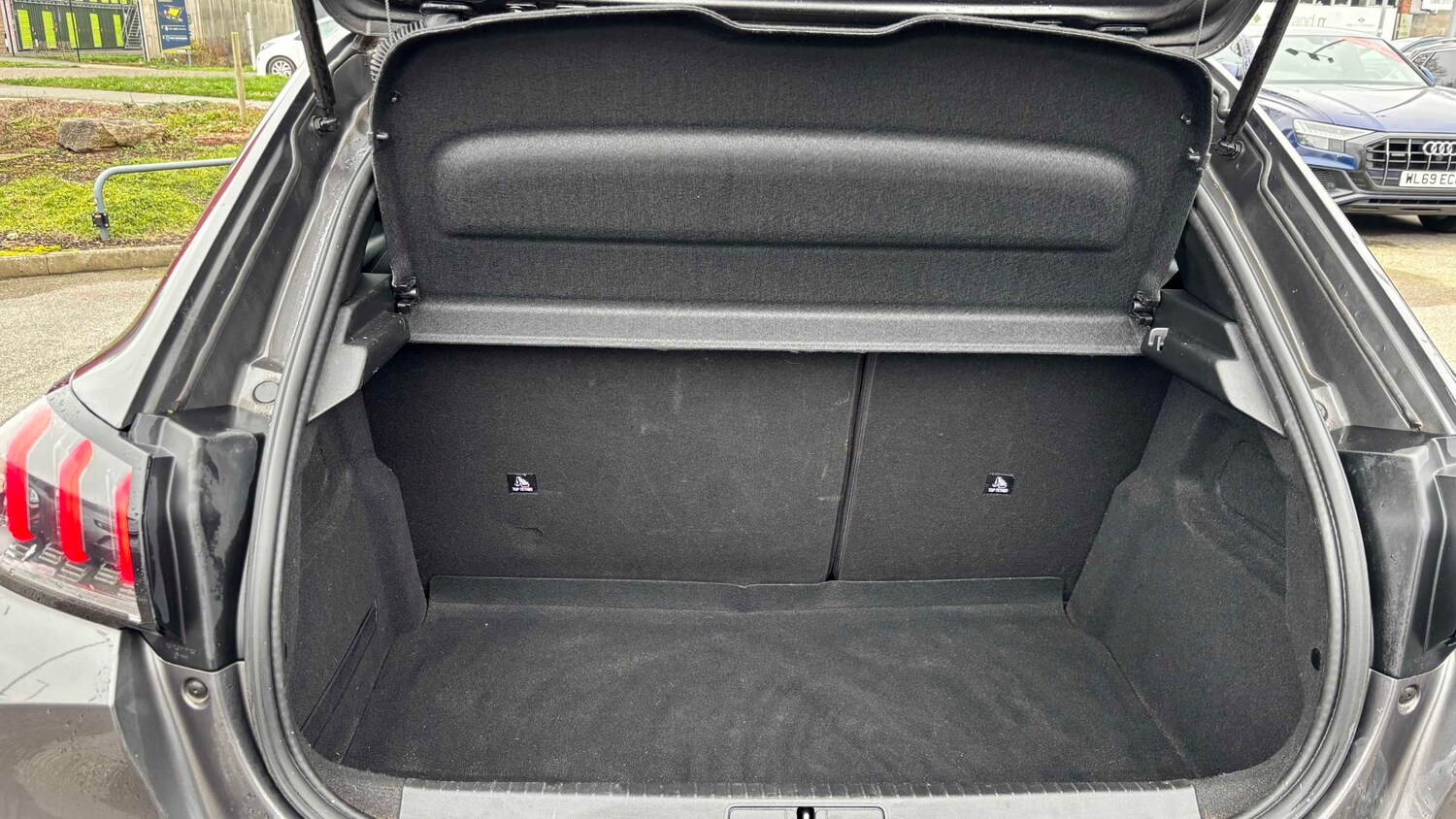 Used Peugeot 208 for sale - 77860640: Photo 11