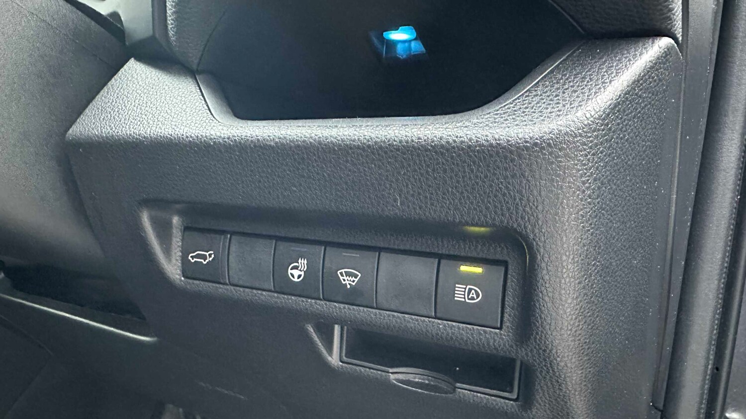 Used Toyota RAV4 for sale - 77861994: Photo 12