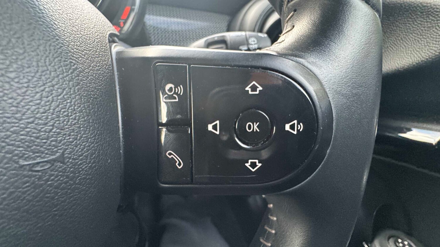 Used MINI Hatch 2021 for sale - 77857365: Photo 17