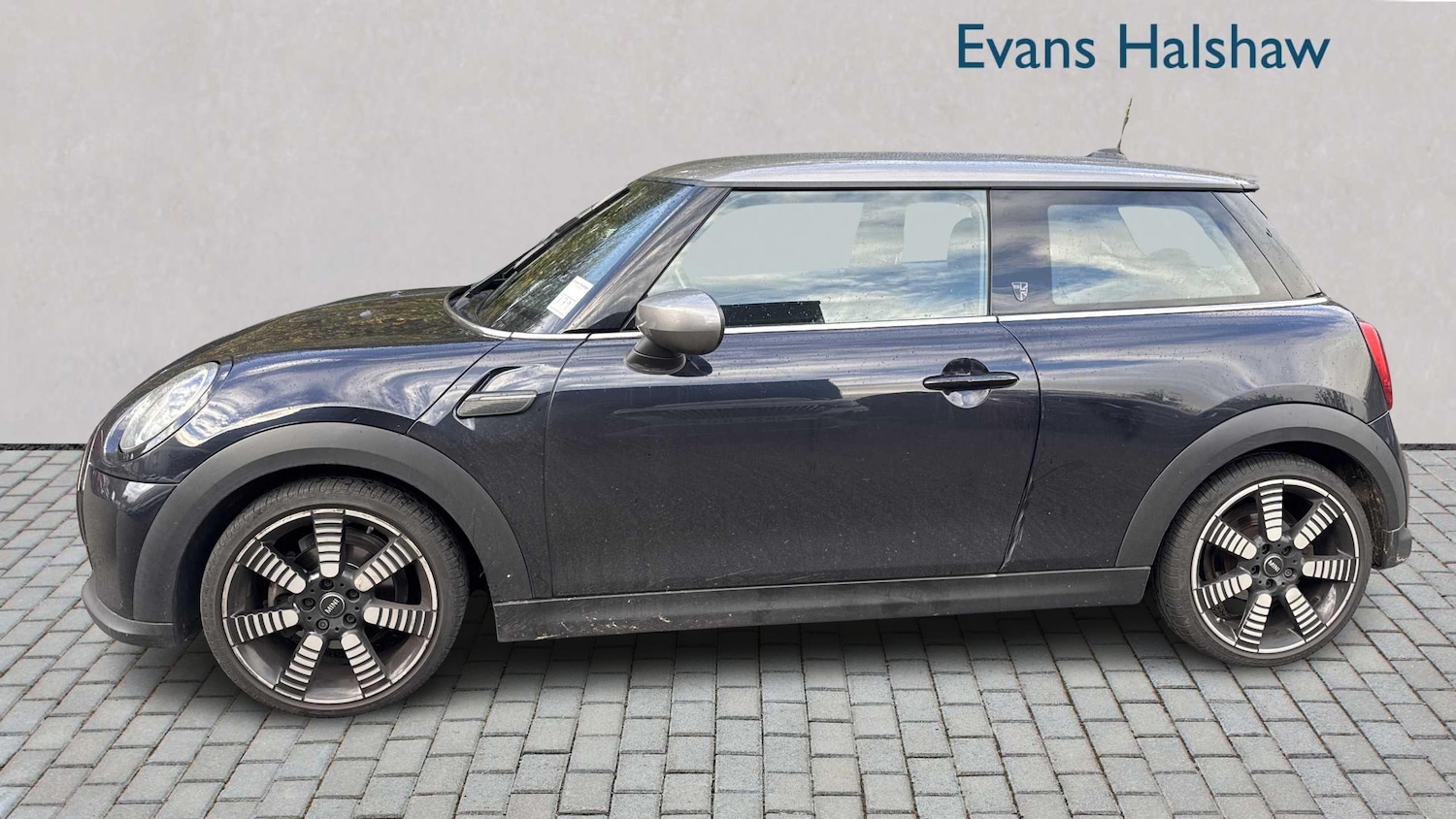 Used MINI Hatch 2021 for sale - 77857365: Photo 4