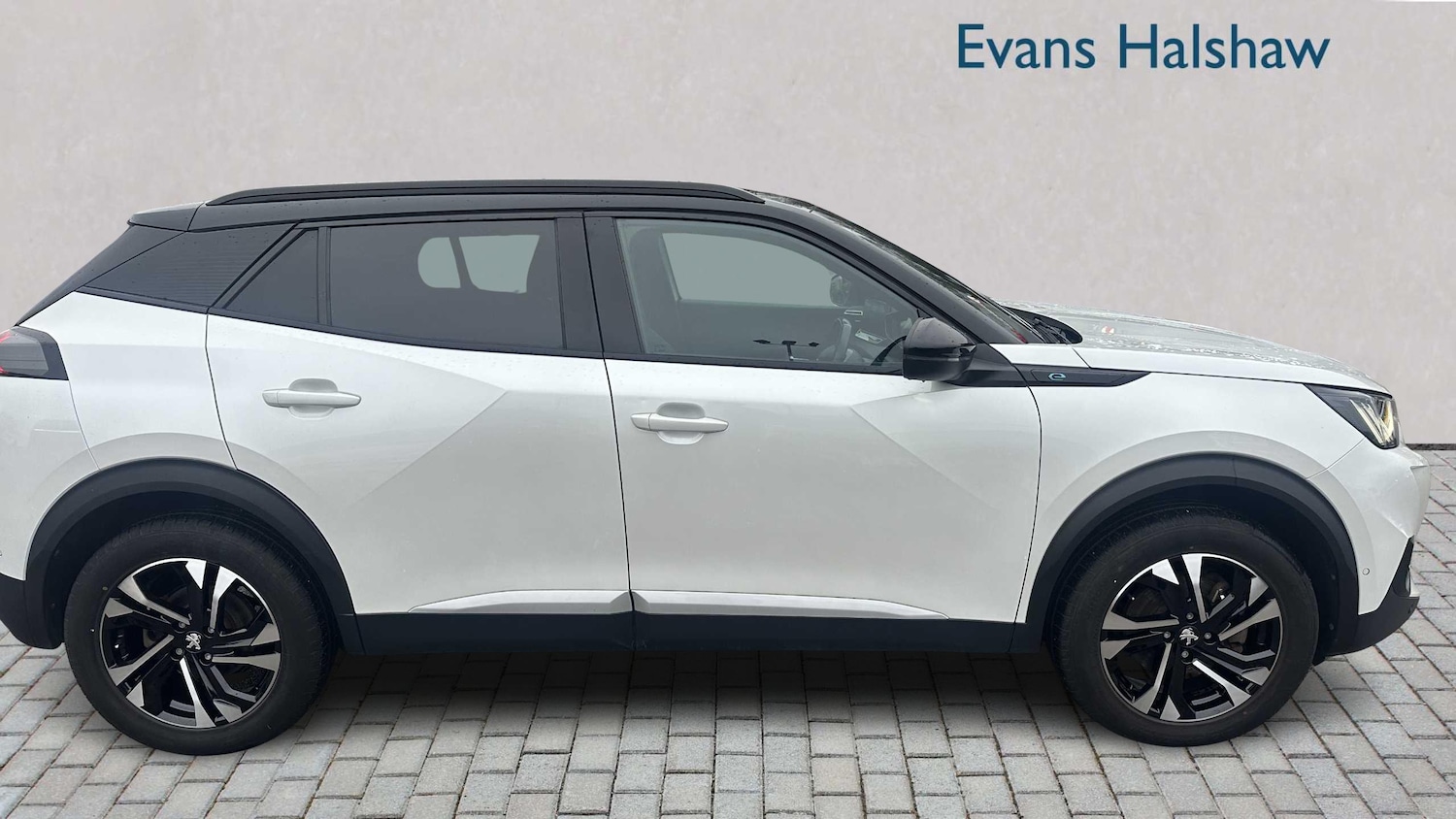 Used Peugeot 2008 for sale - 77861985: Photo 3