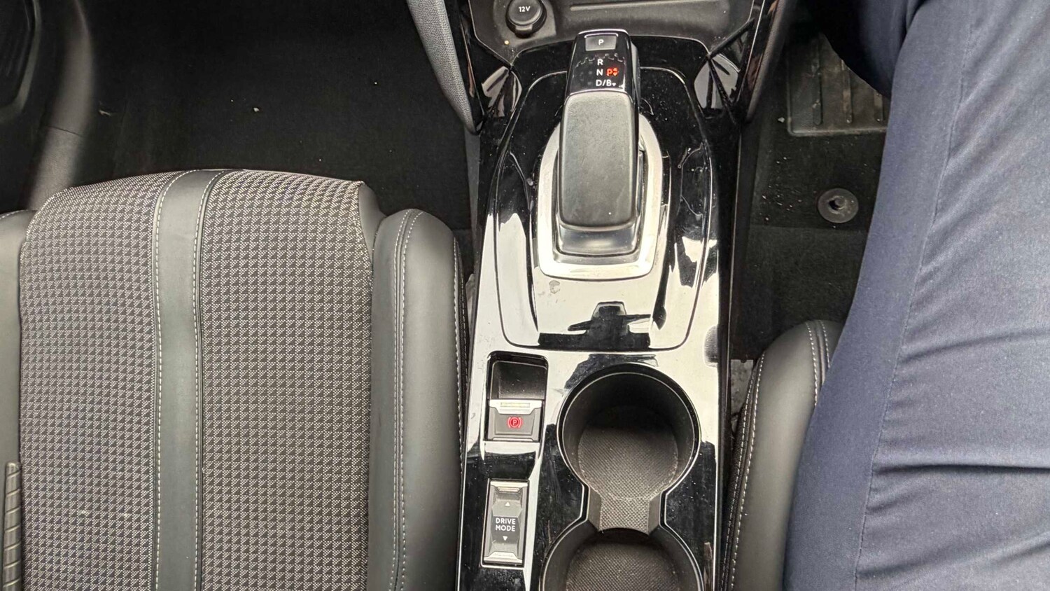 Used Peugeot 208 for sale - 77860583: Photo 17