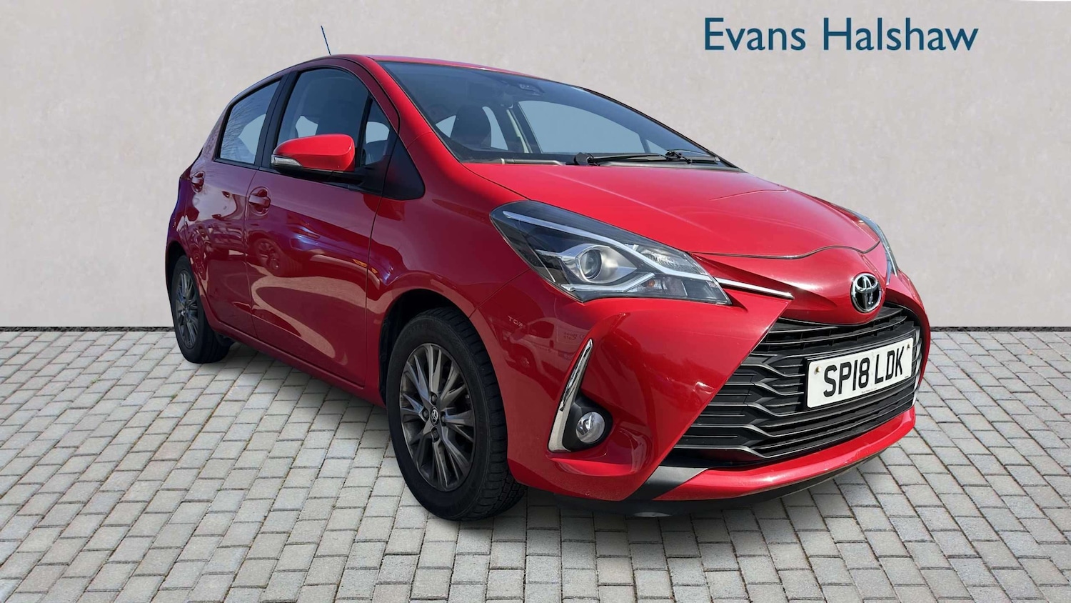 Used Toyota Yaris 2018 for sale - 78208845: Photo 5