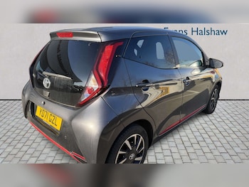 Used Toyota AYGO 2021 for sale - 77856378: Photo