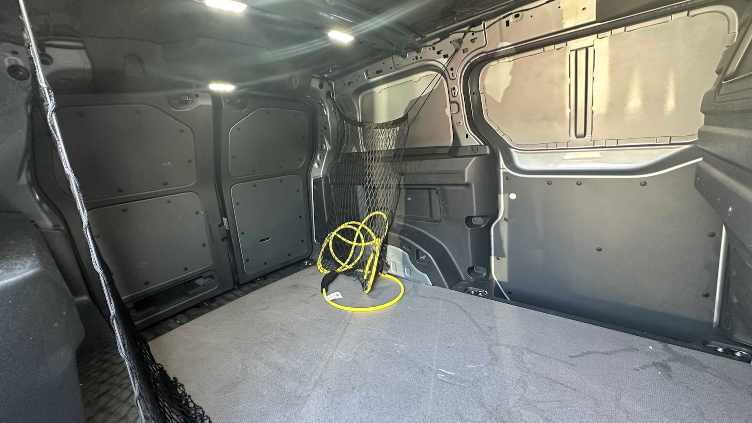 Used Volkswagen ID.Buzz 2024 for sale - 78090107: Photo 9